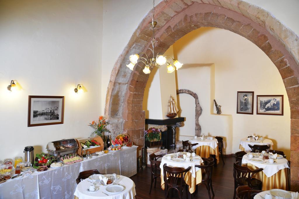 Porto Del Colombo Traditional Boutique Hotel Chania  Exteriör bild