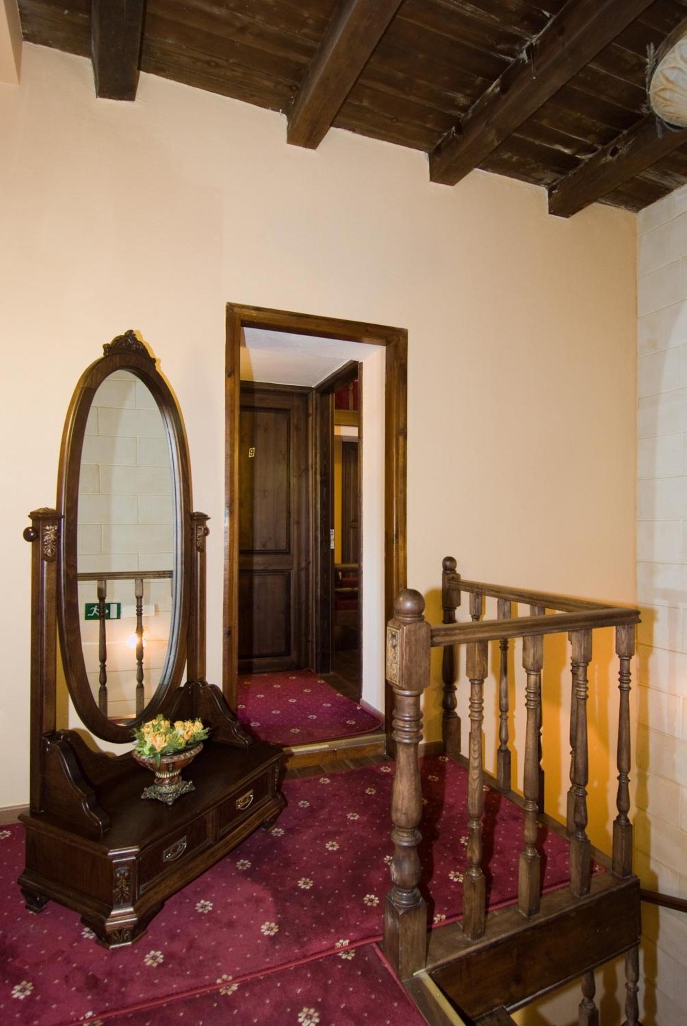 Porto Del Colombo Traditional Boutique Hotel Chania  Exteriör bild